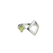 Anillo plata olivina engarzada rombo2