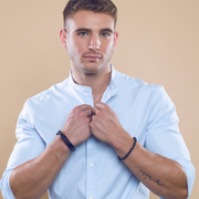 Pulsera de lava y ojo de tigre con doble cierre para hombre, otra vista
