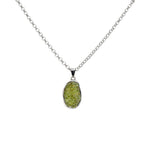 Load image into Gallery viewer, Pendant with peridot chips
