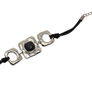 Pulsera de cuero con cuadrado de lava