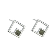 Pendientes de plata en forma de rombo con chips de olivina