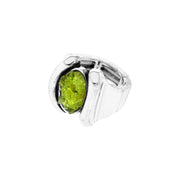Stretch ring with peridot