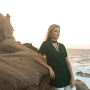 Collar plateado con olivina, otra vista