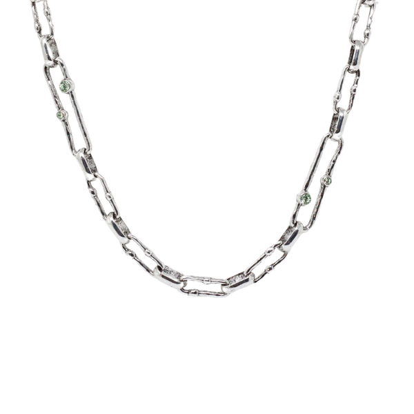 Collar de eslabones con olivina, otra vista