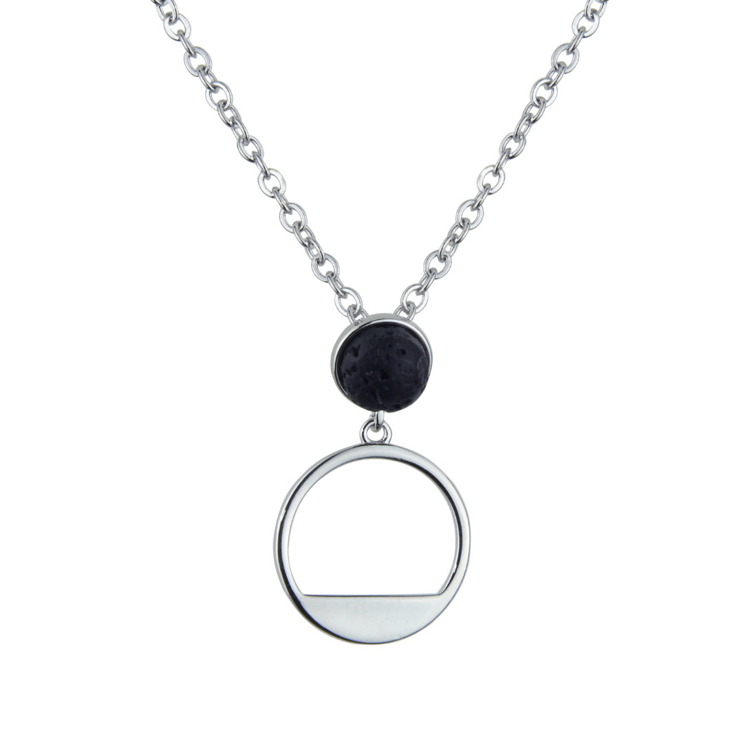 Colgante con piedra de lava volcánica negra y aro pulido