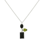Colgante de plata con lava volcánica y olivina