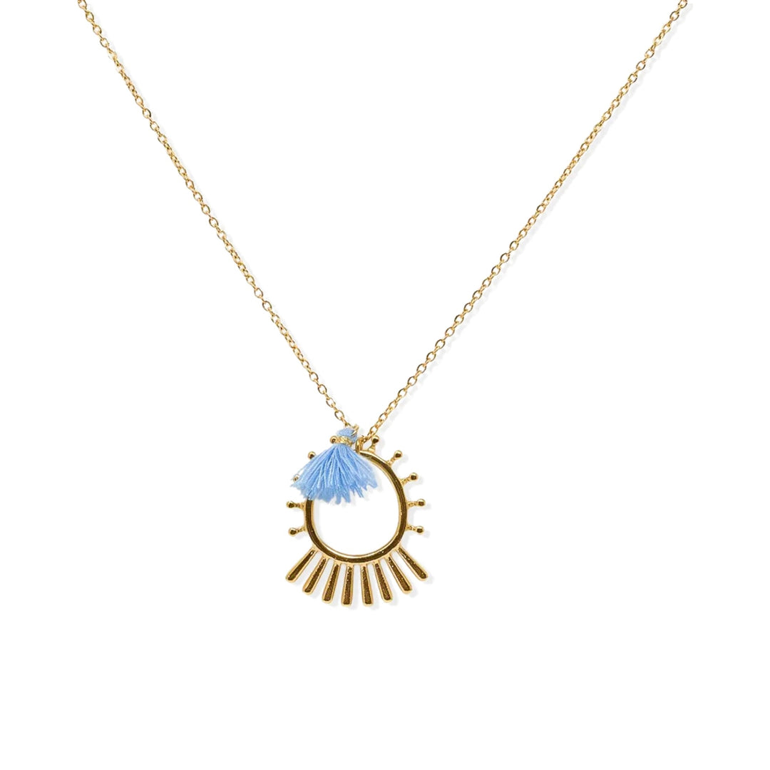 Colgante de acero bañado en oro con sol, lava y abanico azul