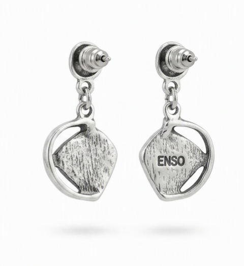 Teno tip peridot earring