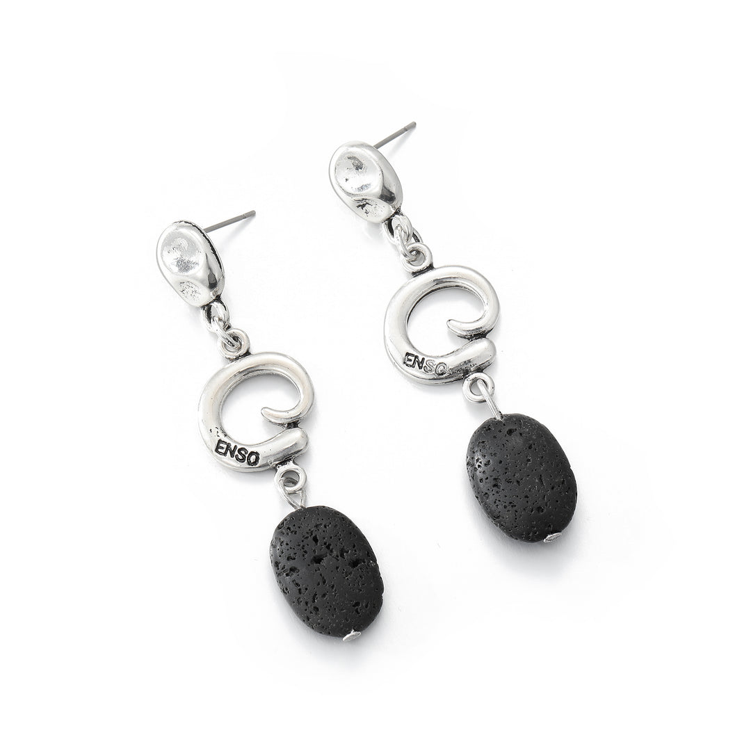Pendientes de lava volcánica, otra vista