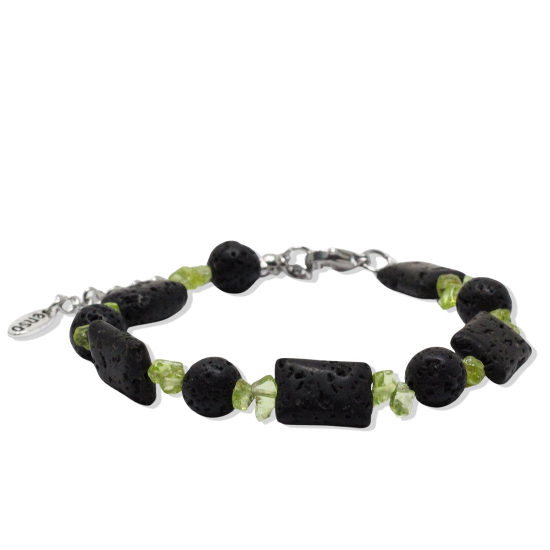 Pulsera de lava y chips de olivina, otra vista