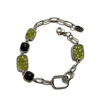 Load image into Gallery viewer, Pulsera lava y olivina eslabones

