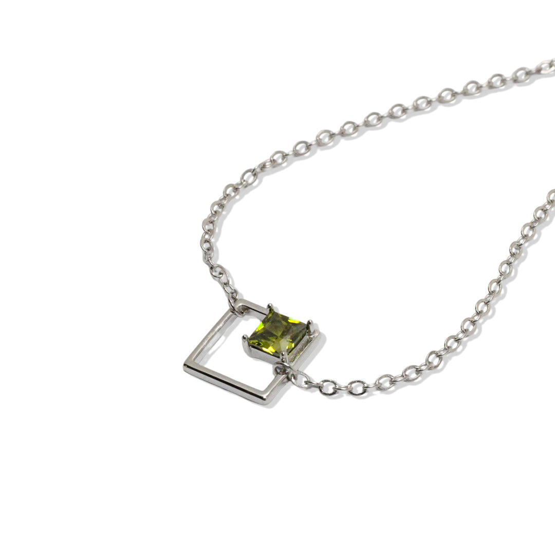 Pulsera de plata con olivina en rombo, otra vista
