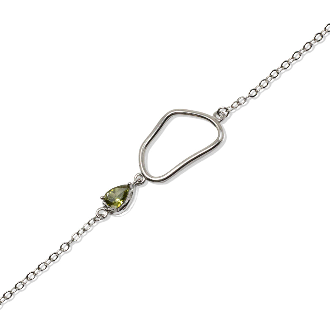 Pulsera de plata con olivina, detalle