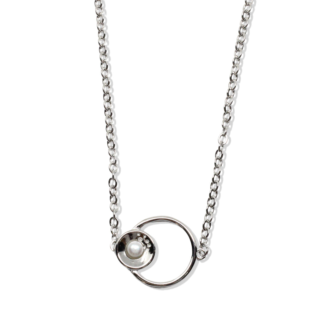 Pulsera de plata con perla, otra vista