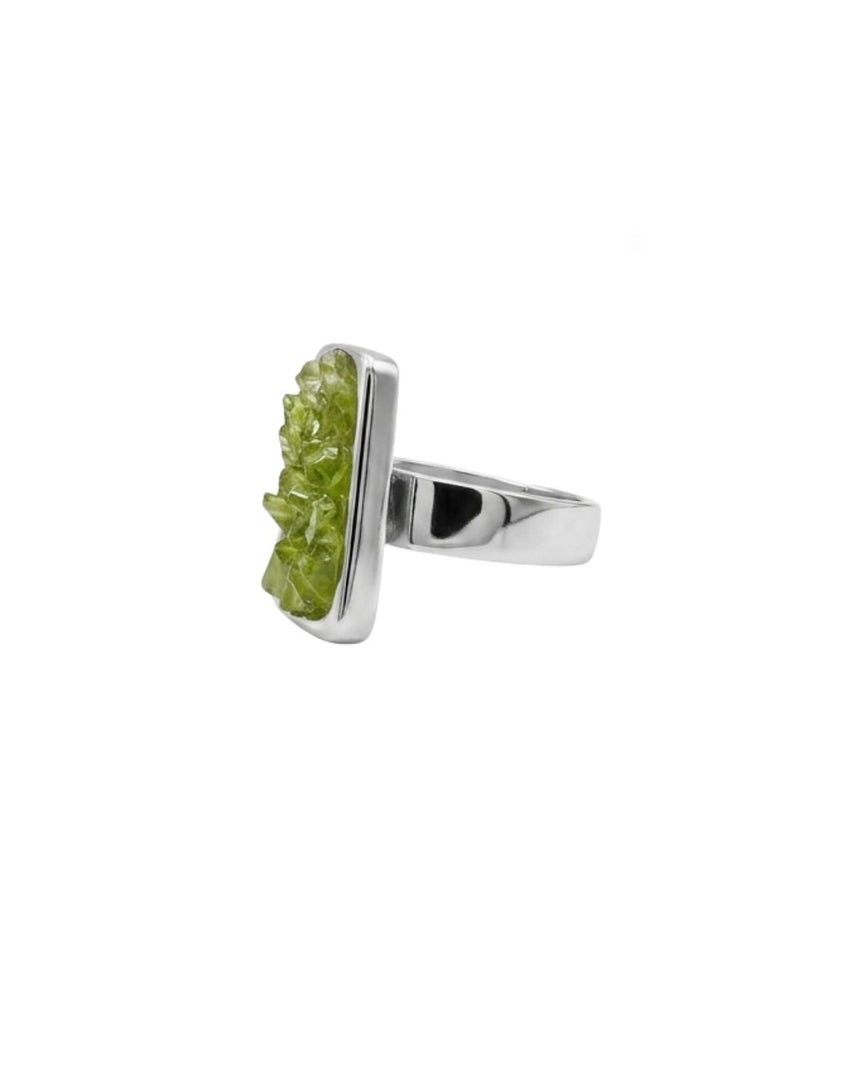Roque García adaptable peridot ring